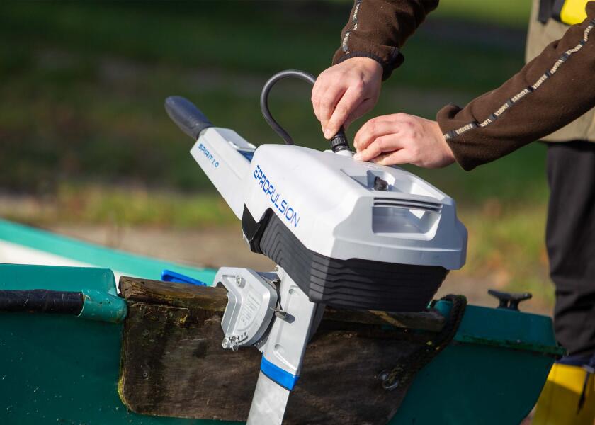 Купить EPROPULSION SPIRIT 1.0 PLUS XS Electric Outboard Motor / extra short shaft + bag set 33792-bvs 7ft.ru в интернет магазине Семь Футов