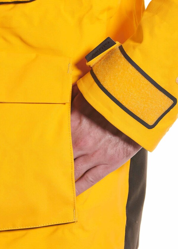 Купить MUSTO 82189_772-XL Женская куртка HPX GORE-TEX Pro Ocean / золотой/черный / Размер одежды: XL 7ft.ru в интернет магазине Семь Футов