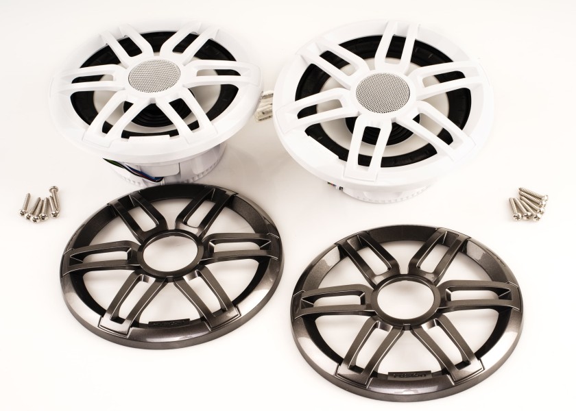 Купить Fusion 010-02196-20 XS-FL65SPGW Sport Marine 6.5´´ Звук Usb-Динамик Белая White / Black 200 Watts  7ft.ru в интернет магазине Семь Футов