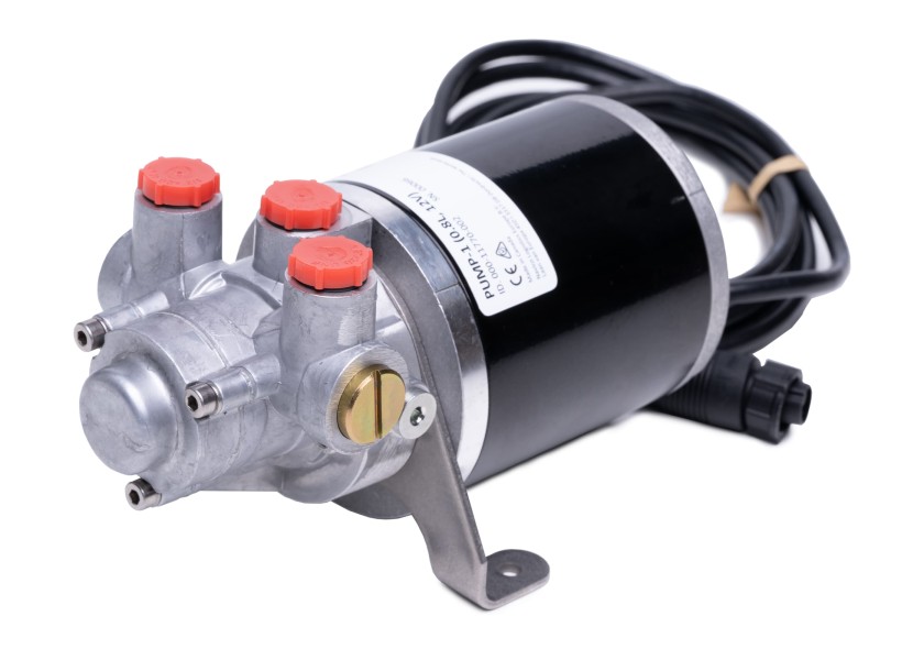 Купить NAVICO Outboard Autopilot Set incl. PUMP-1 Hydraulic Pump / Point-1 GPS Antenna 29250-bvs 7ft.ru в интернет магазине Семь Футов