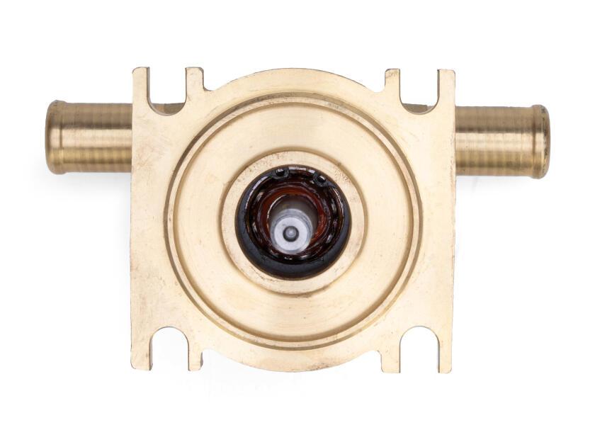 Купить Насос охлаждения двигателя Johnson Pump F4B-9 10-24752-11 вход/выход Ø19мм корпус из бронзы 7ft.ru в интернет магазине Семь Футов