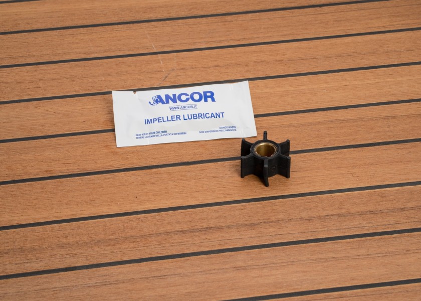 Купить Крыльчатка для подвесных моторов Johnson/Evinrude мощностью 9,9 и 15 л.с. 7ft.ru в интернет магазине Семь Футов