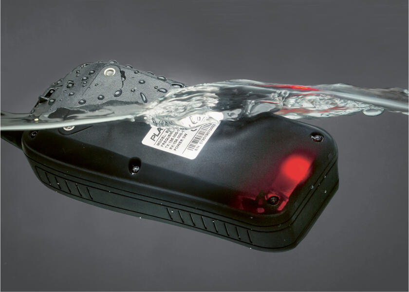 Купить Plastimo p203923 VHF рация SX400 Plus Black 8x10x22 7ft.ru в интернет магазине Семь Футов