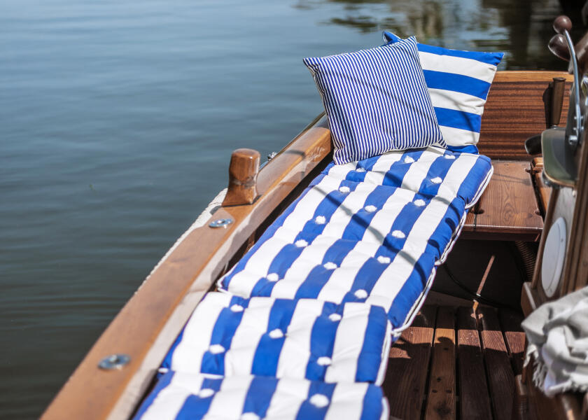 Купить Kapok Single Cushion / royal blue / wide stripes 57347-bvs 7ft.ru в интернет магазине Семь Футов