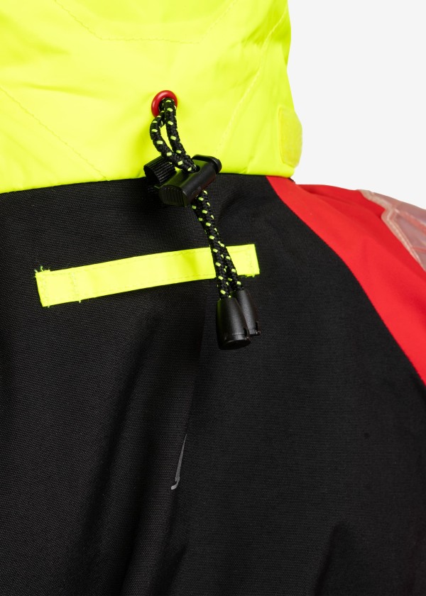 Купить MUSTO 82085_169-16 Женская куртка BR2 Offshore 2.0 / красный / Размер одежды: 44 7ft.ru в интернет магазине Семь Футов