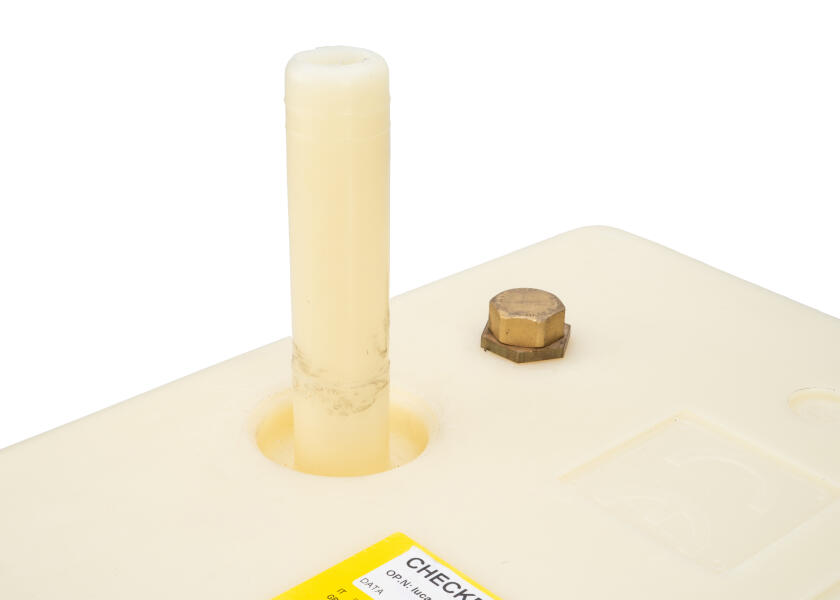 Купить CAN PLASTIC SE9024 Fuel Tank / 130 L 31039-bvs 7ft.ru в интернет магазине Семь Футов