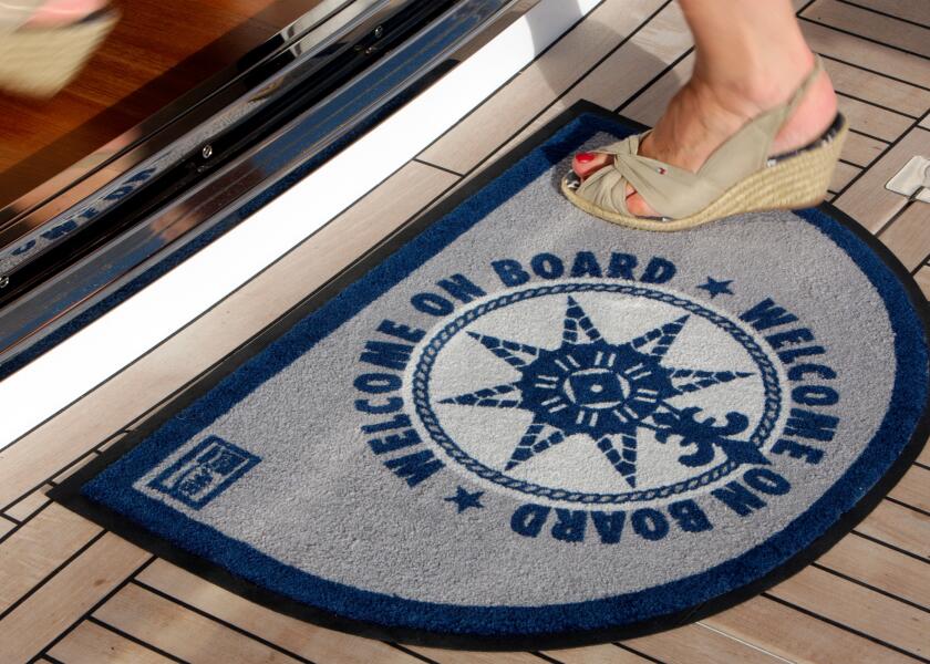 Купить Дверной коврик Marine Business Welcome 41220 700x500мм нескользящий полукруглый из синего/серого полиамида 7ft.ru в интернет магазине Семь Футов