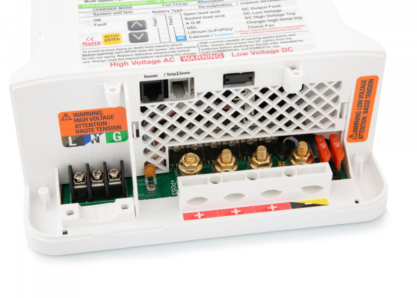 Купить Зарядное устройство Sterling Power Pro Charge Ultra PCU1230 30А 12В 260x215x90мм 3 выхода 7ft.ru в интернет магазине Семь Футов