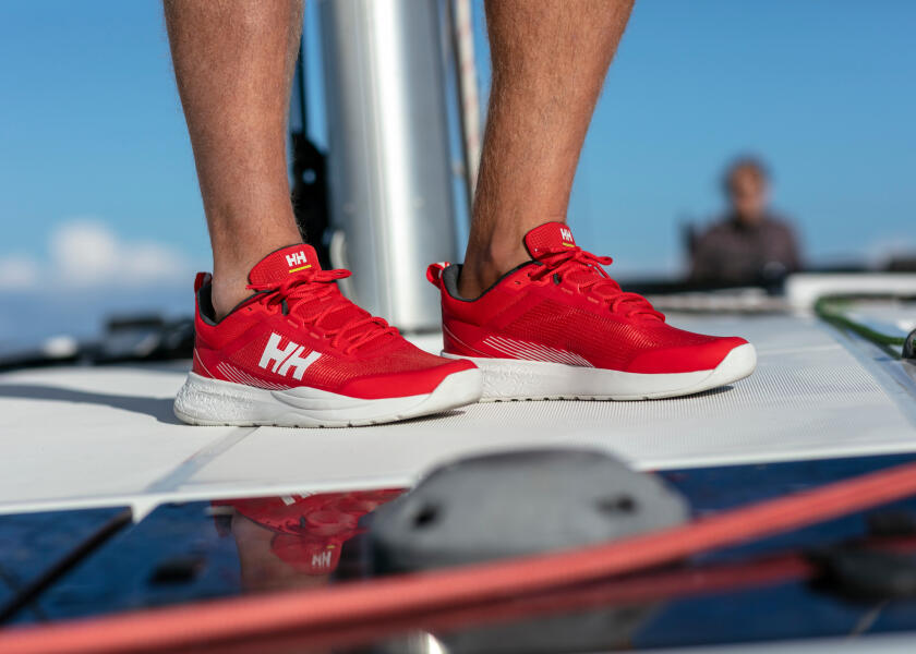 Купить HELLY HANSEN Мужские парусные туфли CREW LOW / красный / Размер обуви: 48 7ft.ru в интернет магазине Семь Футов
