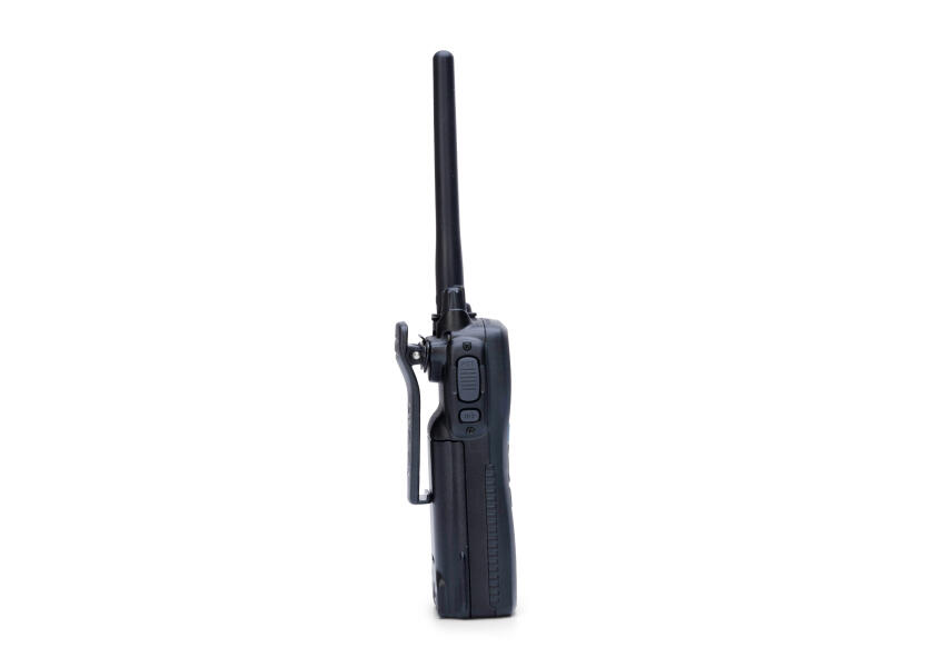 Купить ICOM IC-M73EUROPLUS#77 Портативная морская радиостанция IC-M73 EURO PLUS 88022-bvs 7ft.ru в интернет магазине Семь Футов