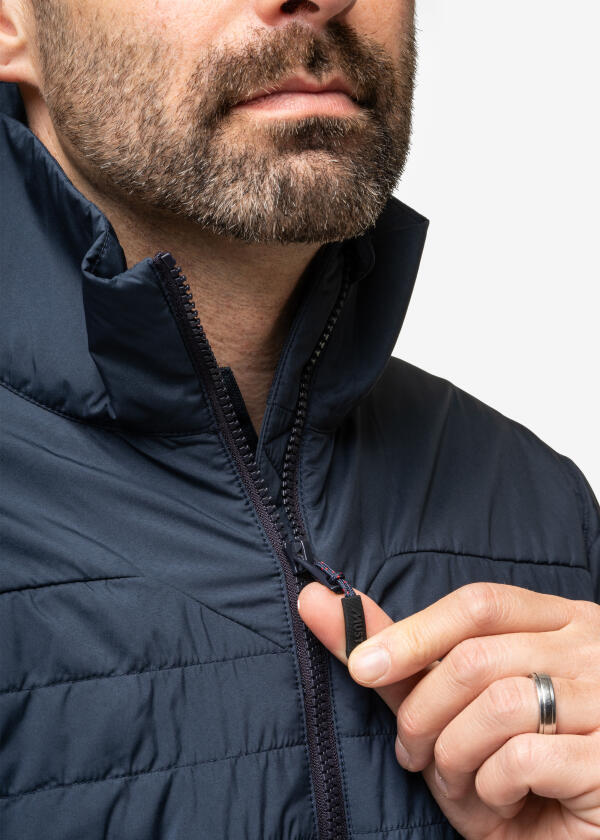 Купить MUSTO 82584_598-2XL Мужской SOLENT INSULATOR BR1 / темно-синий / Размер одежды: XXL 7ft.ru в интернет магазине Семь Футов