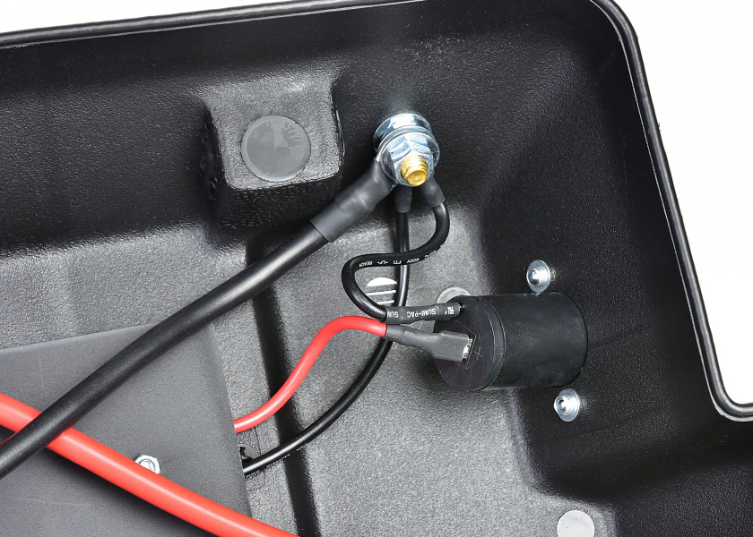 Купить Батарейный ящик / черный 22671-bvs 7ft.ru в интернет магазине Семь Футов