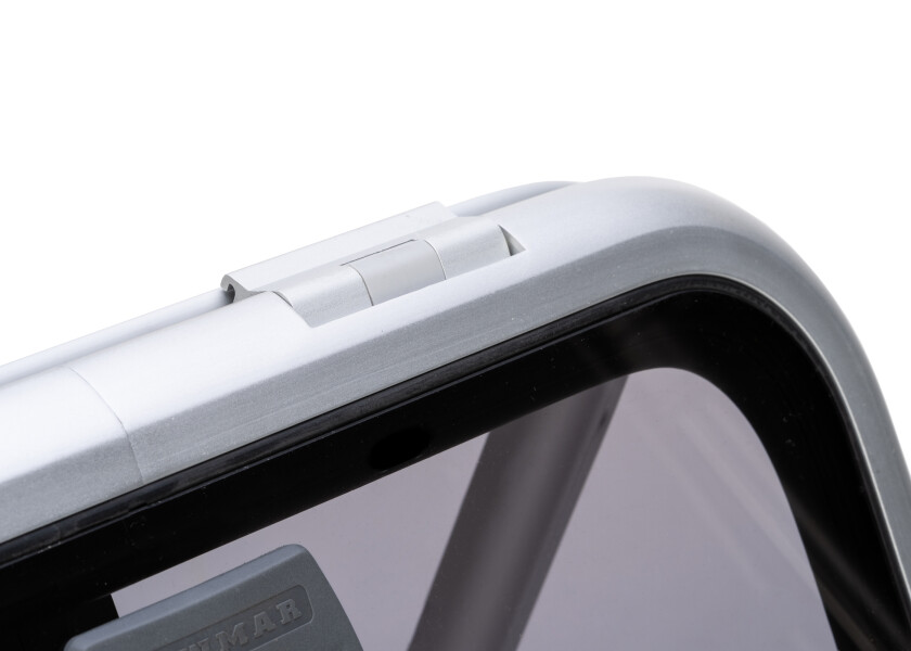 Купить Люк палубный Lewmar Medium Profile 39940020 492 x 492 мм размер 40 7ft.ru в интернет магазине Семь Футов