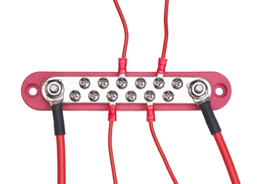 Купить SEATEC Busbar with Housing / 2x M6 / 12x M4 / red 29736-bvs 7ft.ru в интернет магазине Семь Футов