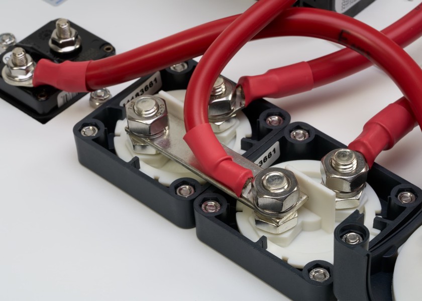 Купить BEPMARINE Battery Management Panel 800-MS3 29922-bvs 7ft.ru в интернет магазине Семь Футов