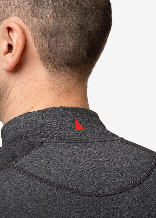 Купить MUSTO 80843-972-M Thermal Base Layer Top / темно-серый в крапинку / Размер одежды: М 7ft.ru в интернет магазине Семь Футов