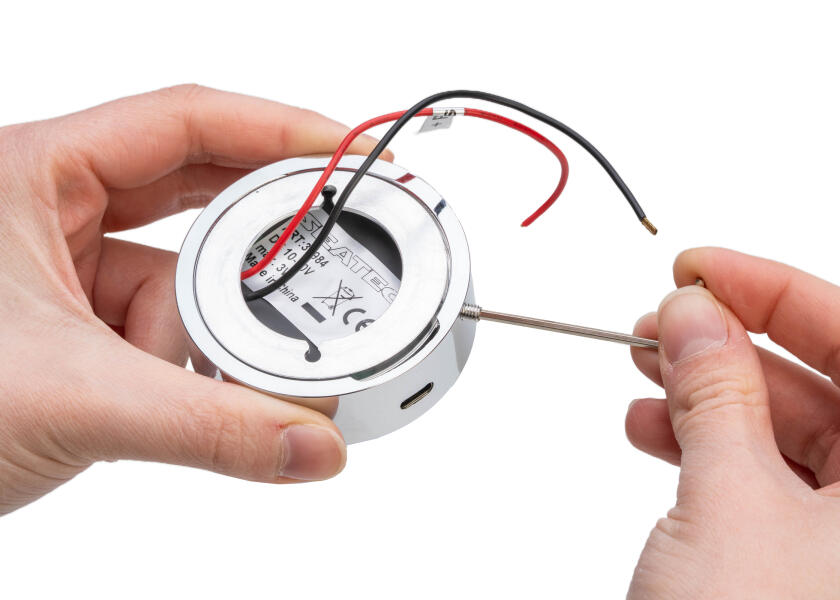 Купить SEATEC LED Reading Light with Dimmer & USB / white 31989-bvs 7ft.ru в интернет магазине Семь Футов