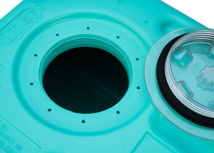 Купить CAN PLASTIC Fresh Water Tank / 67 l / 650 x 390 x 290 mm 31030-bvs 7ft.ru в интернет магазине Семь Футов