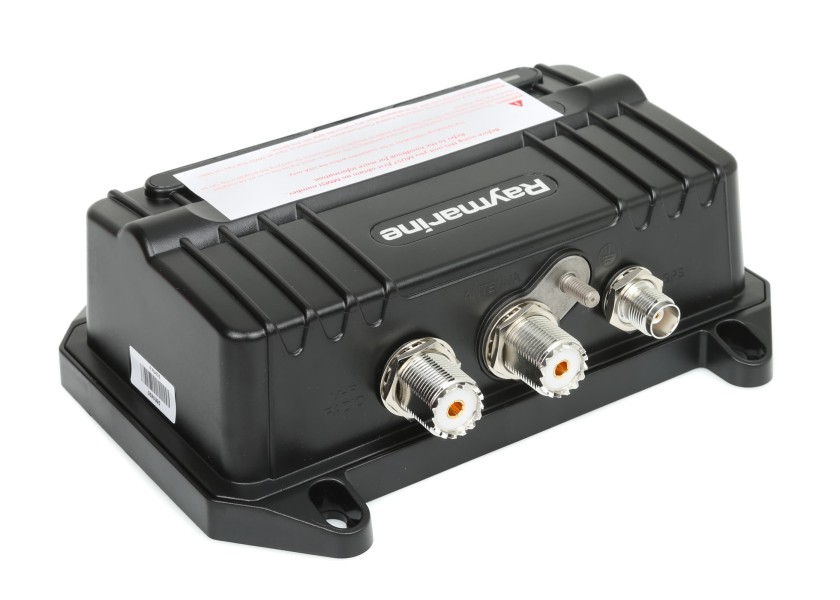 Купить RAYMARINE AXIOM+ 9 / Сенсорный / вкл. Стартовый комплект AIS700 и NMEA2000 7ft.ru в интернет магазине Семь Футов