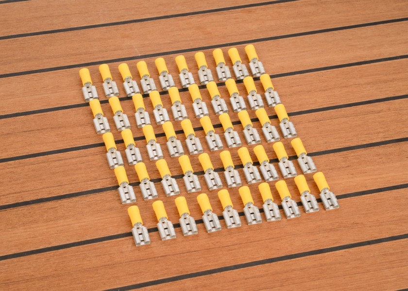 Купить Spade Connector Female / yellow / 4.0 - 6.0 mm² / pack of 50 / 9.7 mm 63708-bvs 7ft.ru в интернет магазине Семь Футов