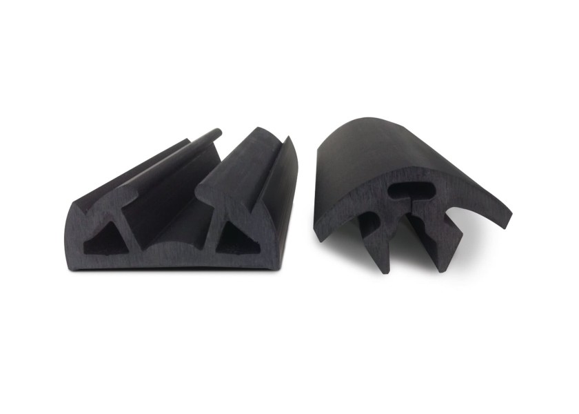 Купить TESSILMARE BINO90 PVC Profile / dock fender / black / per metre 44638-bvs 7ft.ru в интернет магазине Семь Футов