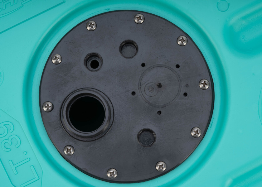 Купить CAN PLASTIC 01.2941 Резервуар для питьевой воды / 45 л / 650 x 390 x 200 мм / с насосом 11 л/мин / 12 В 31277-bvs 7ft.ru в интернет магазине Семь Футов