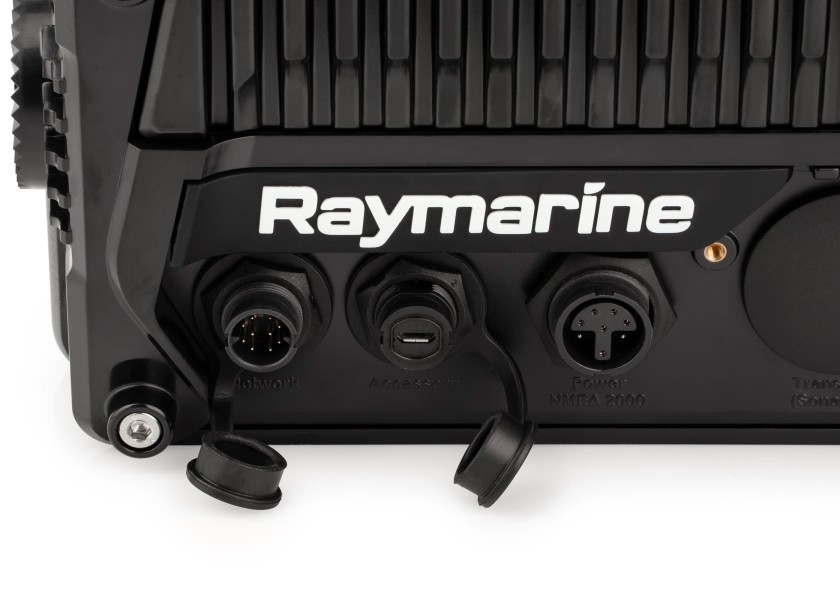 Купить Raymarine E70634 Axiom+7 7´´ Многофункциональный дисплей Черный Black 7ft.ru в интернет магазине Семь Футов