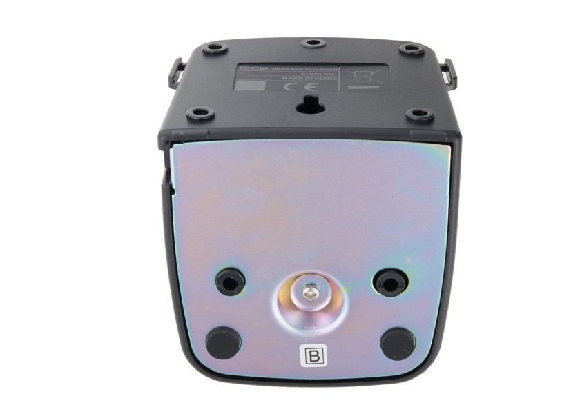 Купить ICOM IC-M73EURO#67 Портативная морская радиостанция IC-M73EURO 88027-bvs 7ft.ru в интернет магазине Семь Футов