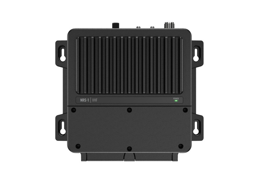 Купить SIMRAD RS100 Black Box VHF Marine Radio 81808-bvs 7ft.ru в интернет магазине Семь Футов