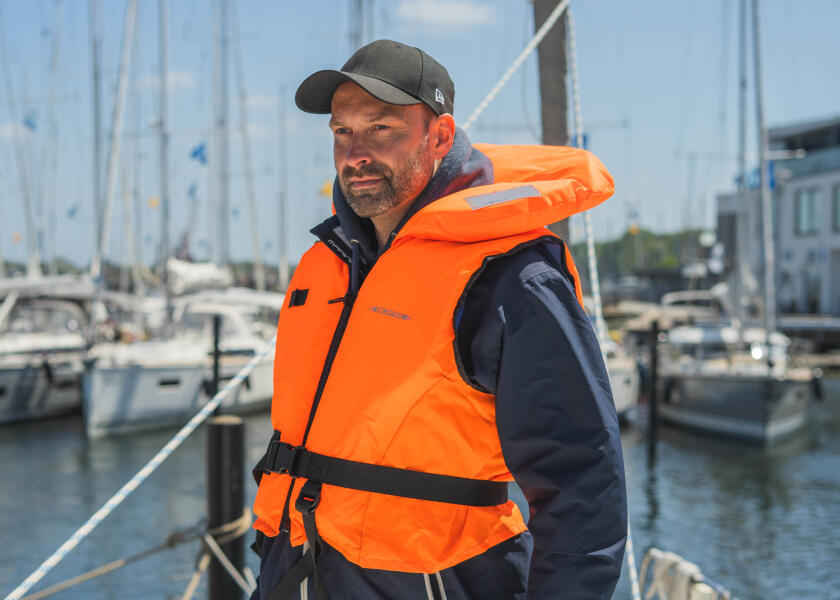 Купить SEATEC 57813 Спасательный жилет Inherent для взрослых / 100 Н / 40–120 кг / Для веса: 70 - 80 кг 7ft.ru в интернет магазине Семь Футов