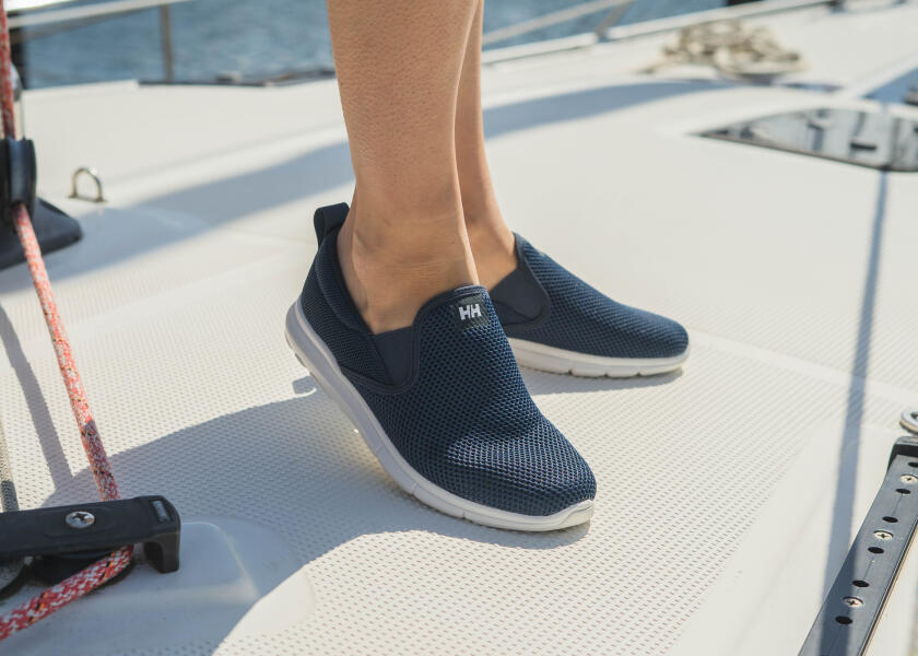 Купить HELLY HANSEN 11713_597-8F Женские туфли AHIGA SLIP-ON / темно-синий/белый / Размер обуви: 39,3 7ft.ru в интернет магазине Семь Футов