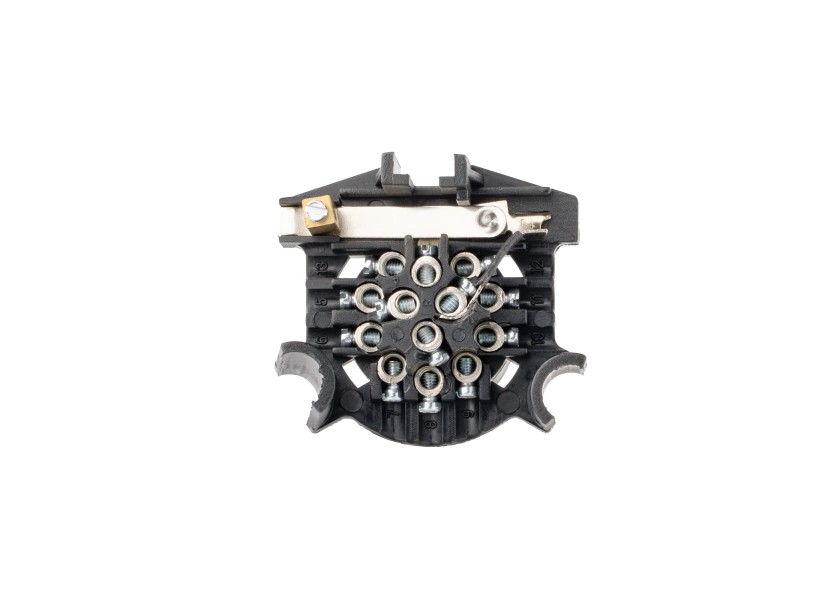 Купить Trailer Socket / 13-pin 40328-bvs 7ft.ru в интернет магазине Семь Футов