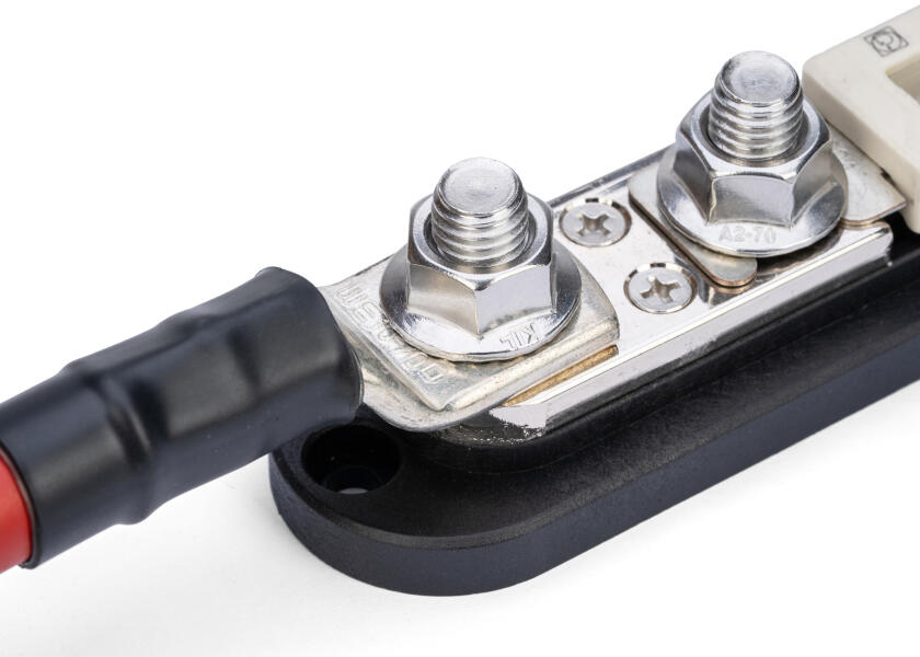 Купить SEATEC STS Fuse Block with cover / 750 A 34118-bvs 7ft.ru в интернет магазине Семь Футов
