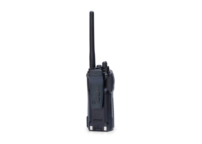 Купить ICOM IC-M73EUROPLUS#77 Портативная морская радиостанция IC-M73 EURO PLUS 88022-bvs 7ft.ru в интернет магазине Семь Футов