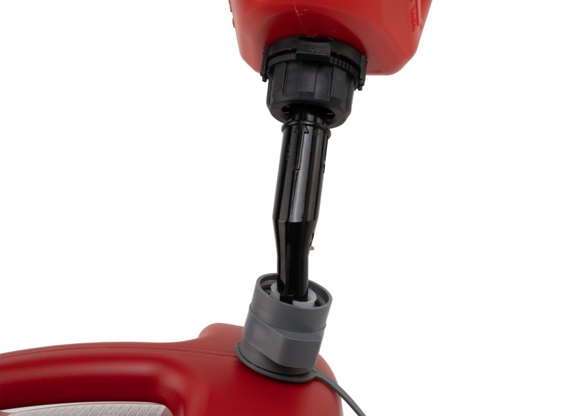 Купить CAN PLASTIC 02.4501 Канистра с топливом для тяжелых условий эксплуатации / Содержимое: 10 л. 7ft.ru в интернет магазине Семь Футов