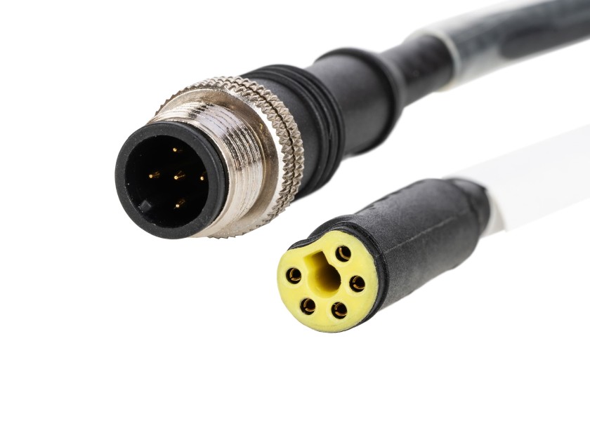 Купить NAVICO Adapter Cable SimNet to Micro-C / male 60825-bvs 7ft.ru в интернет магазине Семь Футов