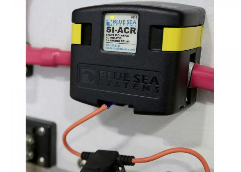 Купить Автоматическое зарядное реле Blue Sea SI-ACR 7610 12/24В 120А 7ft.ru в интернет магазине Семь Футов