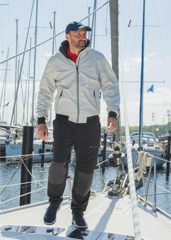 Купить MUSTO 82420_990-38R Мужские брюки-стретч Evolution Performance / черный / Размер одежды: 38 7ft.ru в интернет магазине Семь Футов