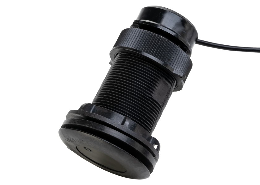 Купить Raymarine E26030 D800 Черный  50 / 200 kHz  7ft.ru в интернет магазине Семь Футов