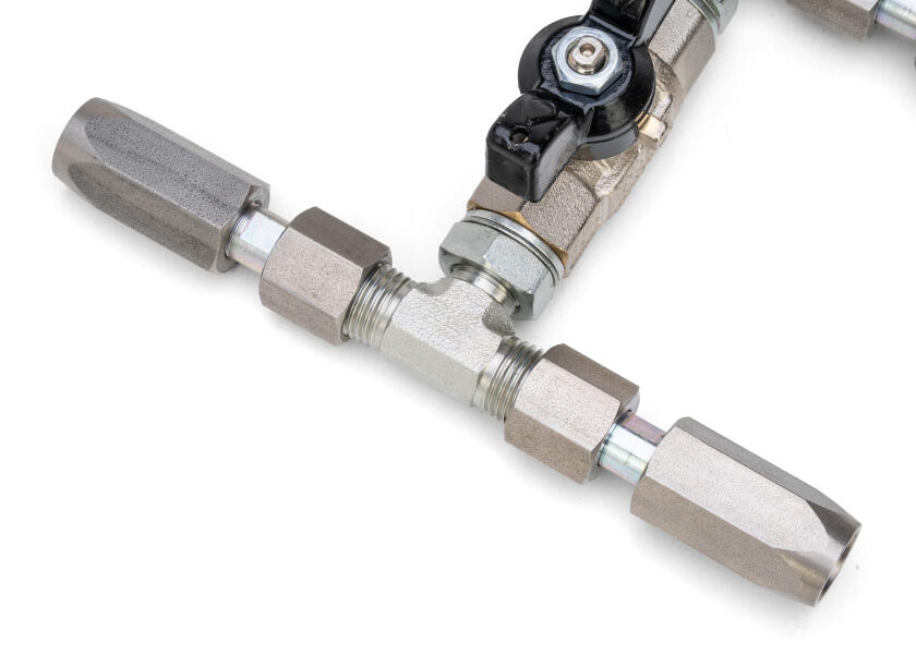 Купить LECOMBLE & SCHMITT Hydraulic Steering Kit for Inboard Engines LS30M / 294 N 94019-bvs 7ft.ru в интернет магазине Семь Футов