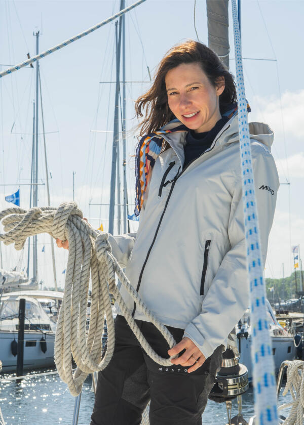 Купить MUSTO 82619_813-10 Женская куртка SARDINIA BR1 / платиновый / Размер одежды: 38 7ft.ru в интернет магазине Семь Футов