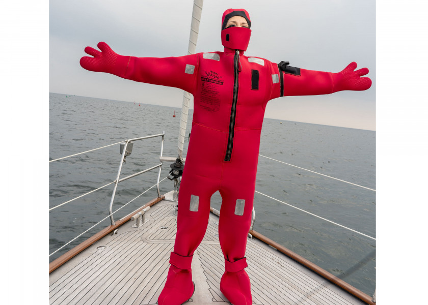 Купить Костюм выживания / сертифицирован SOLAS / Описание: Костюм выживания / размер 1 (1,60–1,95 м) 7ft.ru в интернет магазине Семь Футов