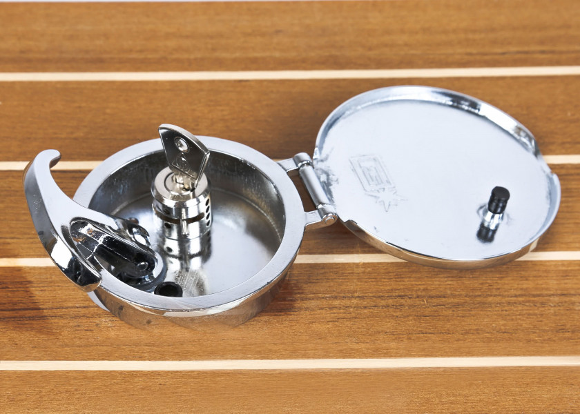 Купить Поворотная защелка заподлицо с крышкой и замком 43261-bvs 7ft.ru в интернет магазине Семь Футов