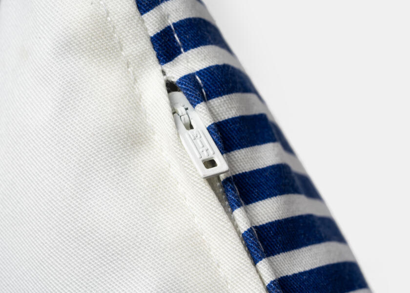 Купить Kapok Decorative Cushion / royal blue / thin stripes 57393-bvs 7ft.ru в интернет магазине Семь Футов