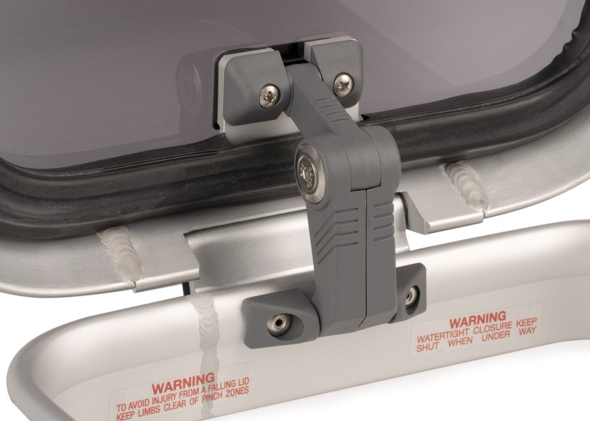 Купить Люк палубный водонепроницаемый Lewmar Ocean 39610070 324x324x39,5мм основание 25мм размер 10 7ft.ru в интернет магазине Семь Футов