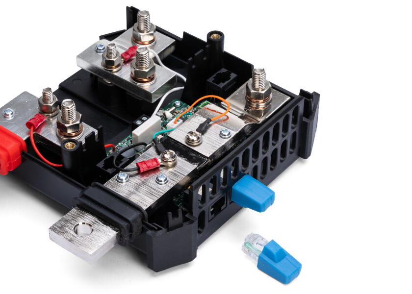 Купить VICTRON Lynx Shunt VE.Can / M10 41578-bvs 7ft.ru в интернет магазине Семь Футов