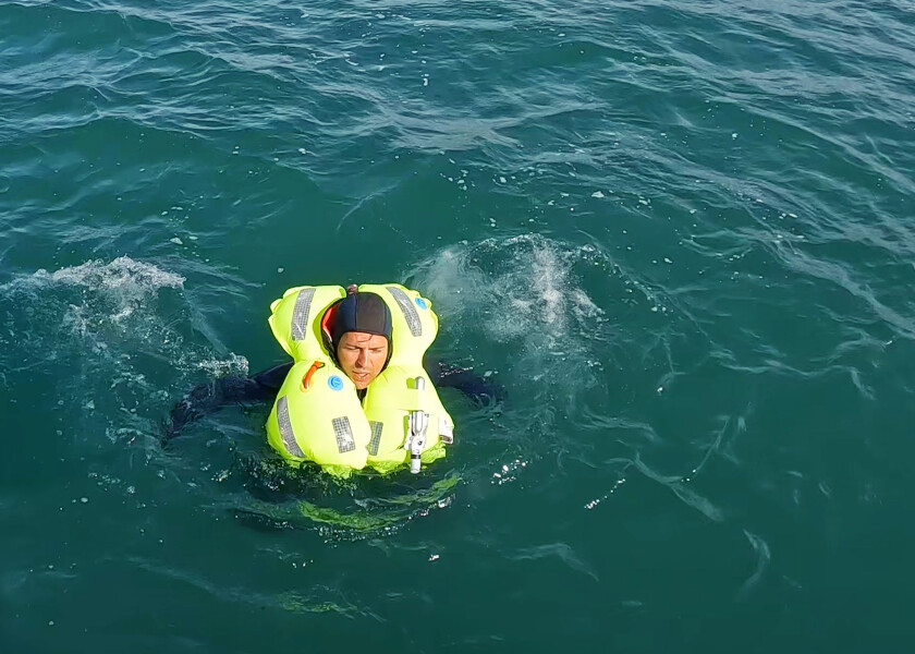 Купить SPINLOCK LUME ON Life Jacket Light 46864-bvs 7ft.ru в интернет магазине Семь Футов