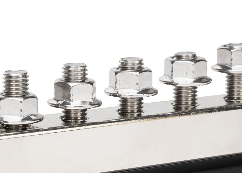 Купить SEATEC Busbar / 6x M10 / black 30992-bvs 7ft.ru в интернет магазине Семь Футов