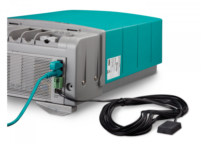 Купить Инвертор/зарядное устройство Mastervolt CombiMaster 35023000 24/3000-60 24/230В 60А 448х284х155мм IP23 синусоидальный 7ft.ru в интернет магазине Семь Футов