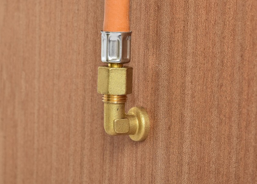 Купить GOK 07-681-00 Переборочные проходы/кронштейн 36570-bvs 7ft.ru в интернет магазине Семь Футов